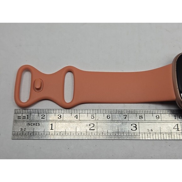 Fitbit Versa 4 GPS Smartwatch Charger Heart Rate Sleep Tracker Wallet No Charger - Picture 9 of 10